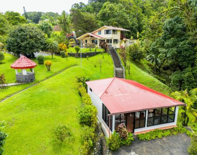 5 Lakeview Villas Perfect for Weddings and Retreats