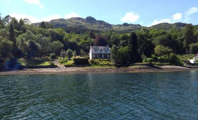 7 Bed House with Yoga Studio