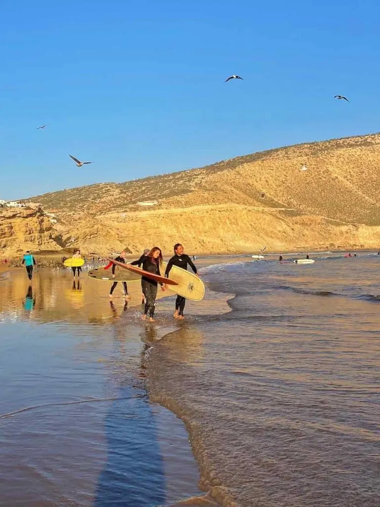 discover the ultimate imsouane retreat guide offering insights on serene escapes, local culture, best accommodations, and must-visit spots for a perfect getaway.