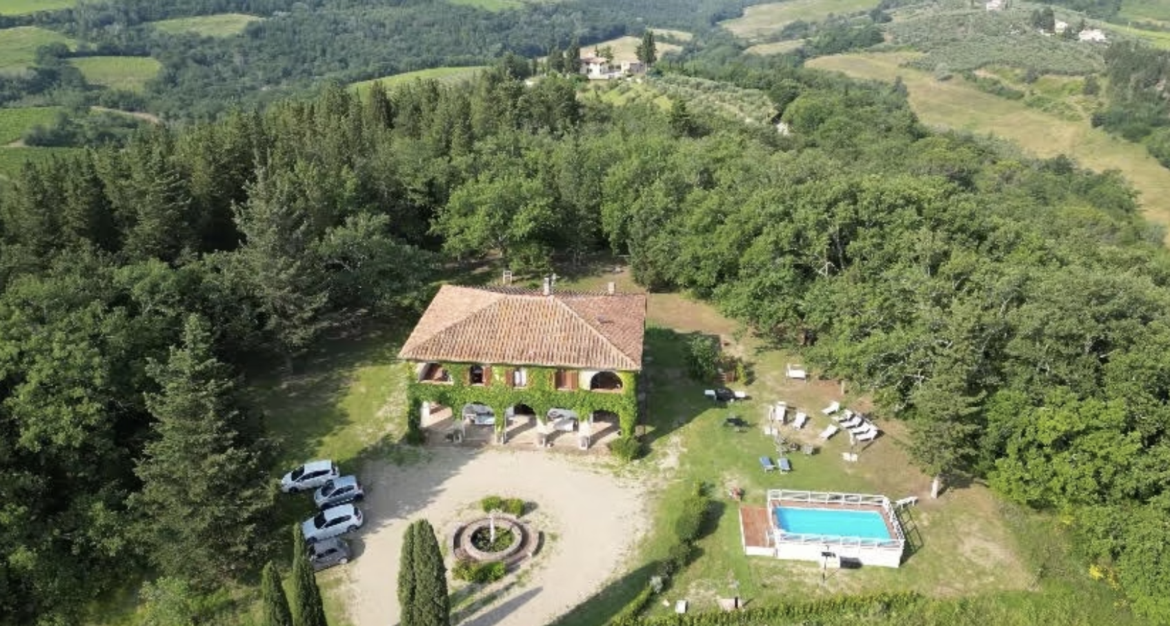 Villa albertina Retreats, a leadership retreat villa in the Florentine Chianti hills, Tuscany